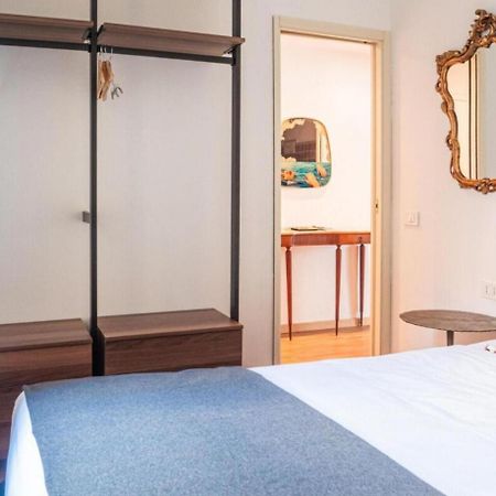 Romantic Flat On Navigli River By Easylife Milan Exterior photo